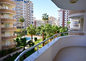 قريبة من البحر والاسواق -شقة 2 غرفة وصالة مفروشة -في محمودلار / الانيا 