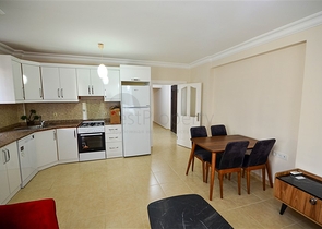 قريبة من البحر والاسواق -شقة 2 غرفة وصالة مفروشة -في محمودلار / الانيا 