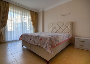 قريبة من البحر والاسواق -شقة 2 غرفة وصالة مفروشة -في محمودلار / الانيا 