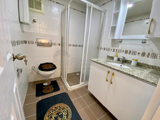 غرفتين وصالة مفروشة - ضمن مجمع - في محمودلار / الانيا 