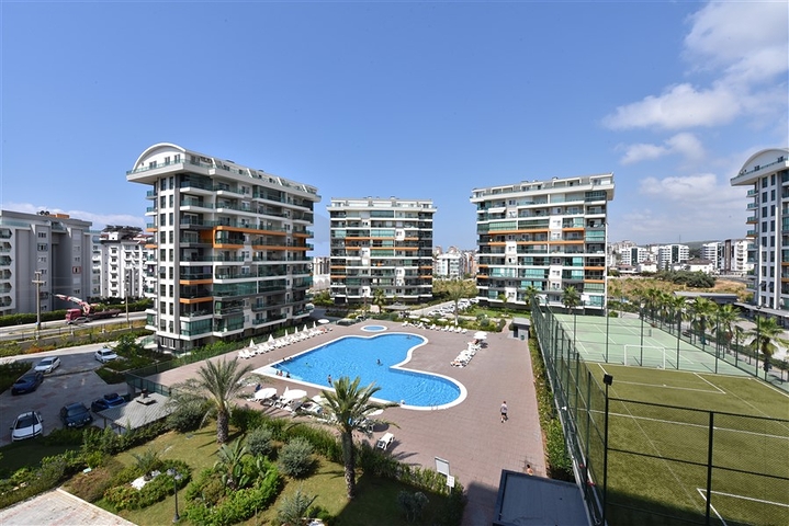 مجمع فاخر - شقة غرفة وصالة - في افسلار / الانيا 