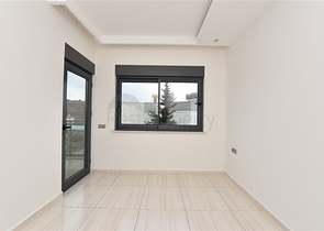 شقة غرفة وصالة ضمن مجمع سكني حديث - في افسلار / الانيا 