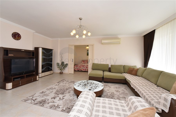 شقة 2 + 1 للإيجار