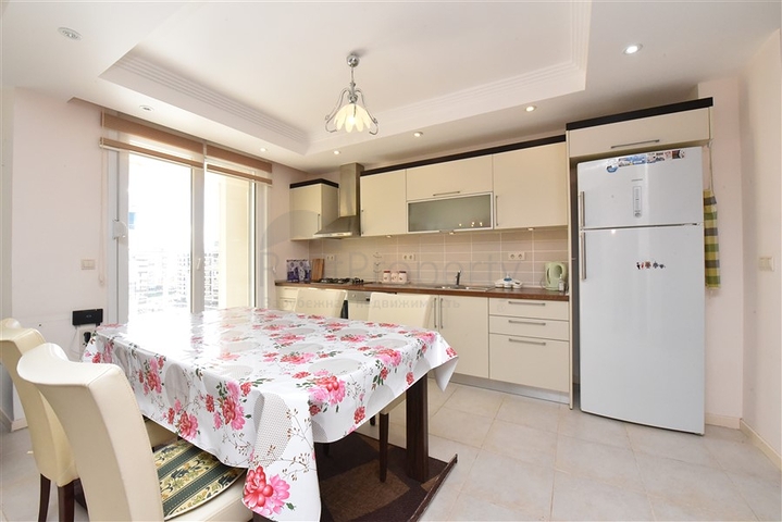 شقة 2 + 1 للإيجار