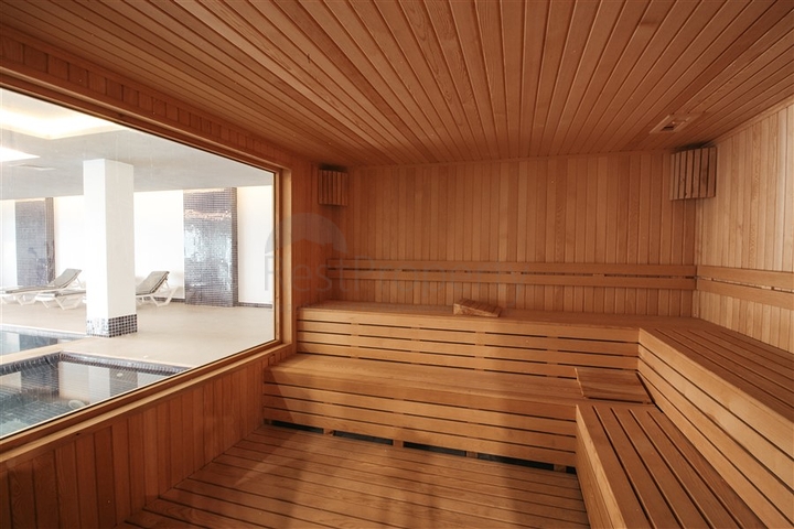 مجمع صف اول على البحر - شقة 2 غرفة وصالة -محمودلار / الانيا 