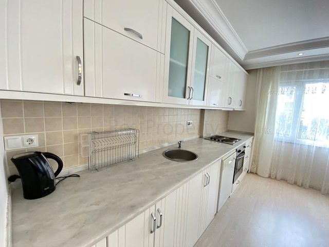 قريبة من البحر - شقة غرفتين وصالة - مفروشة - في محمودلار / الانيا 