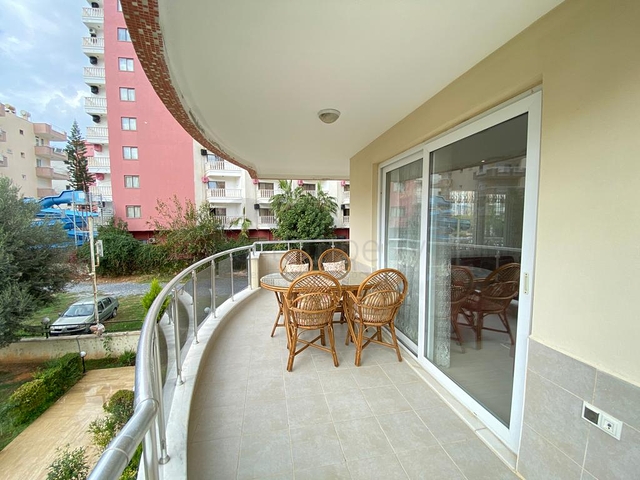 قريبة من البحر - شقة غرفتين وصالة - مفروشة - في محمودلار / الانيا 