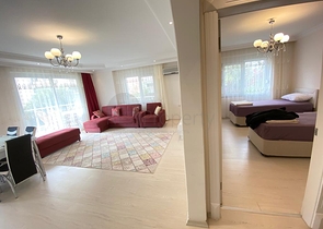 قريبة من البحر - شقة غرفتين وصالة - مفروشة - في محمودلار / الانيا 