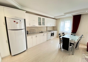 قريبة من البحر - شقة غرفتين وصالة - مفروشة - في محمودلار / الانيا 