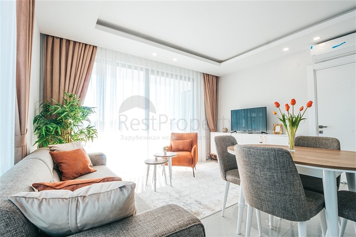 اطلالة بحر مباشرة - شقة غرفة وصالة مفروشة - مجمع حديث - في محمودلار / الانيا 