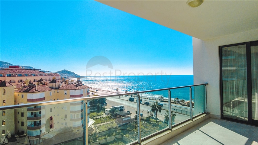 اطلالة بحر مباشرة - شقة غرفة وصالة مفروشة - مجمع حديث - في محمودلار / الانيا 