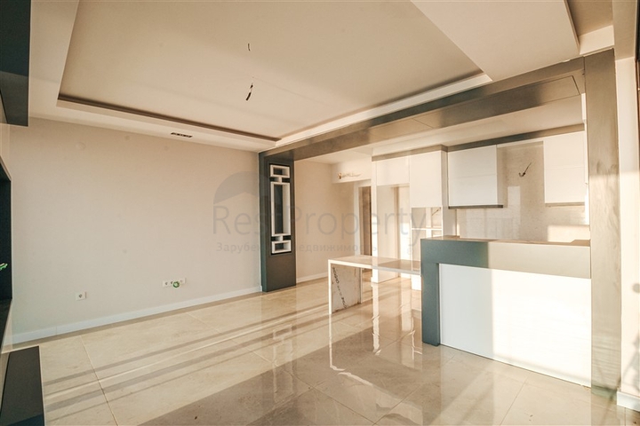 اطلالة بحر مباشرة -شقة غرفتين وصالة ضمن مجمع فاخر -في محمودلار/ الانيا 