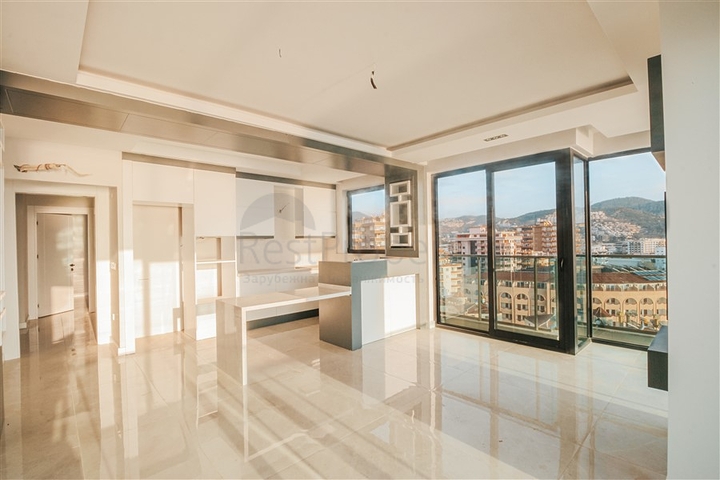 اطلالة بحر مباشرة -شقة غرفتين وصالة ضمن مجمع فاخر -في محمودلار/ الانيا 