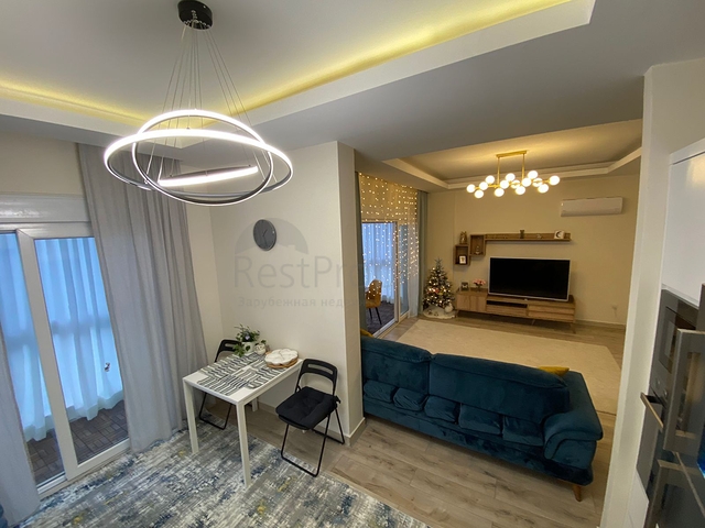 دوبلكس واسعة - ضمن مجمع سكني عائلي في اوبا / الانيا 