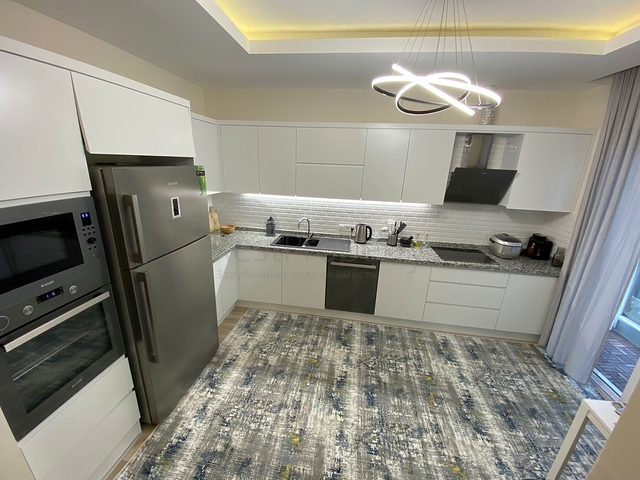 دوبلكس واسعة - ضمن مجمع سكني عائلي في اوبا / الانيا 