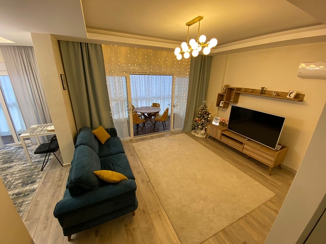 دوبلكس واسعة - ضمن مجمع سكني عائلي في اوبا / الانيا 