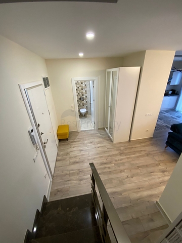 دوبلكس واسعة - ضمن مجمع سكني عائلي في اوبا / الانيا 