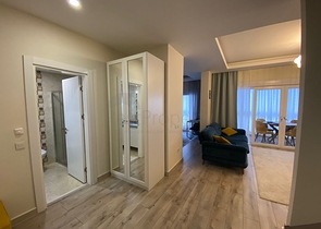 دوبلكس واسعة - ضمن مجمع سكني عائلي في اوبا / الانيا 