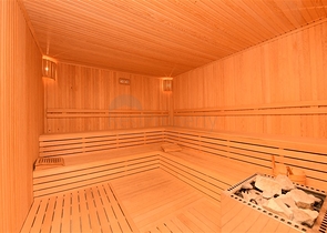 دوبلكس واسعة - ضمن مجمع سكني عائلي في اوبا / الانيا 