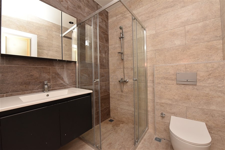 مجمع فاخر - دوبلكس 3 غرف وصالة -في افسلار / الانيا 