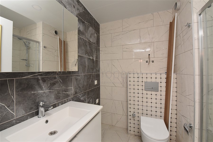 مجمع فاخر - دوبلكس 3 غرف وصالة -في افسلار / الانيا 