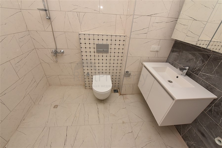 مجمع فاخر - دوبلكس 3 غرف وصالة -في افسلار / الانيا 