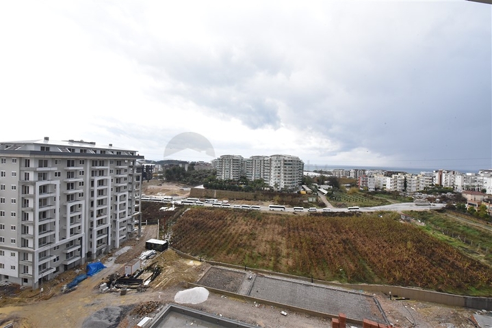 مجمع فاخر - دوبلكس 3 غرف وصالة -في افسلار / الانيا 