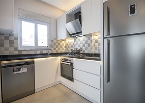 شقة غرفة وصالة مفروشة - ضمن مجمع حديث - في محمودلار / الانيا 