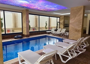 شقة غرفة وصالة مفروشة - ضمن مجمع حديث - في محمودلار / الانيا 