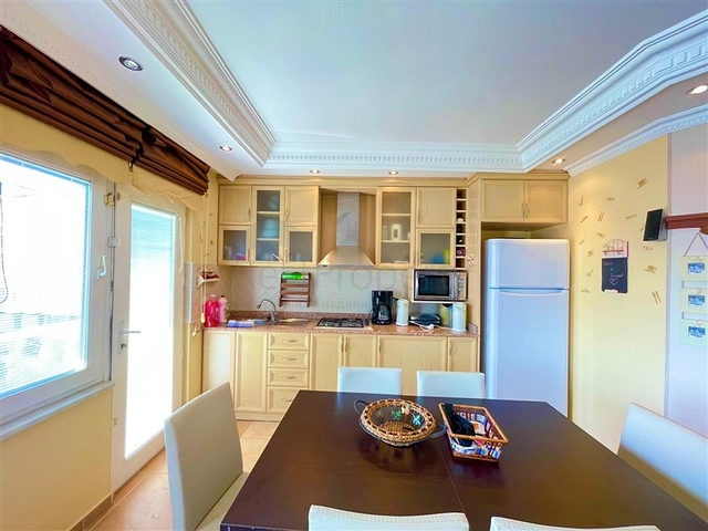 بجانب مول الانيوم -شقة غرفتين وصالة مفروشة -في منطقة جيكلجي / الانيا 