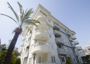 بجانب مول الانيوم -شقة غرفتين وصالة مفروشة -في منطقة جيكلجي / الانيا 