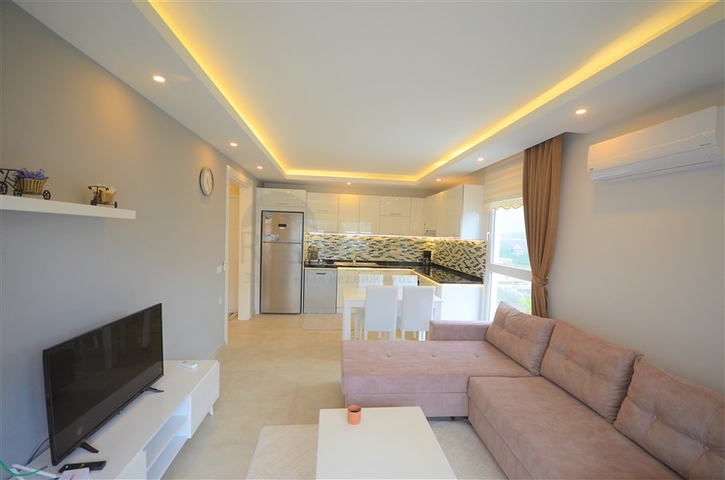 شقة غرفة وصالة مفروشة -في محمودلار / الانيا 