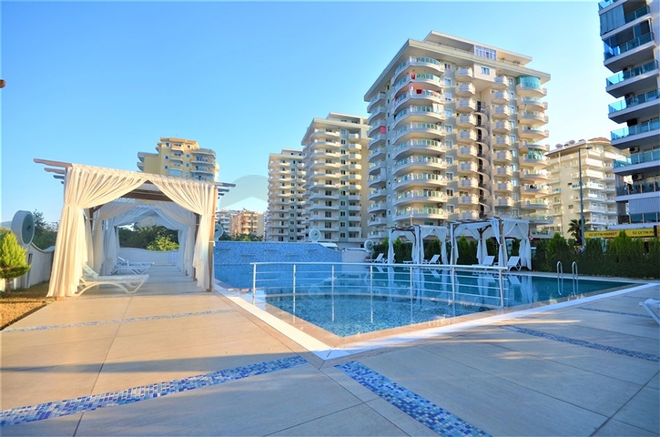 شقة غرفة وصالة مفروشة -في محمودلار / الانيا 