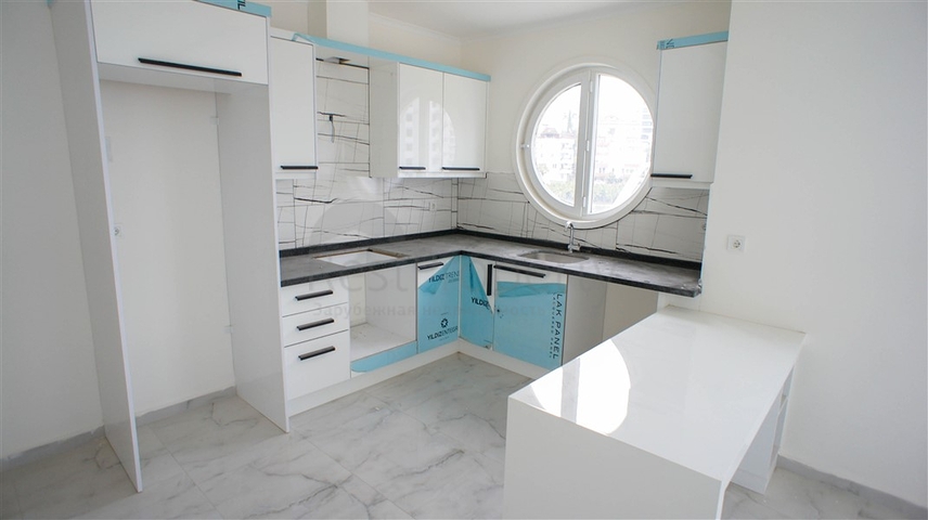 شقة غرفتين وصالة -مجمع حديث - في محمودلار/ الانيا 