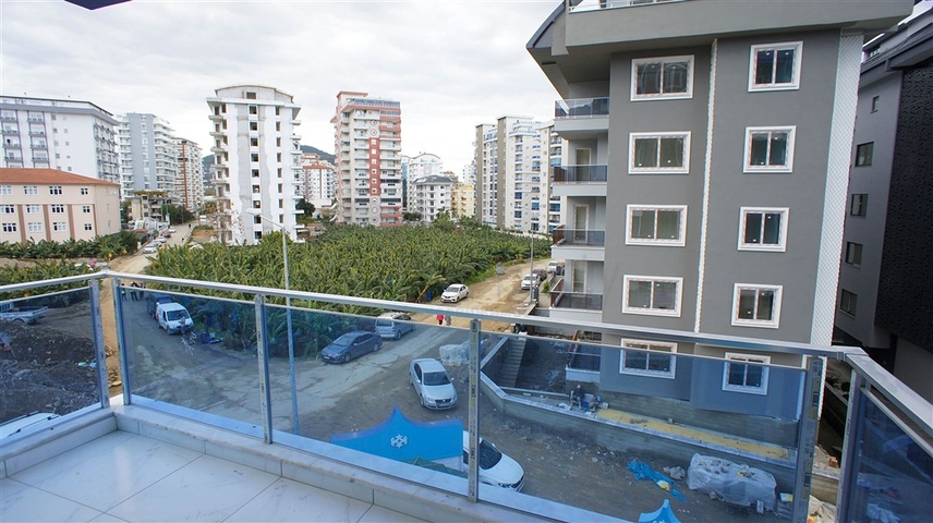 شقة غرفتين وصالة -مجمع حديث - في محمودلار/ الانيا 