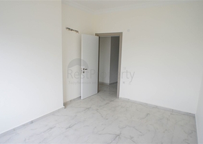 شقة غرفتين وصالة -مجمع حديث - في محمودلار/ الانيا 