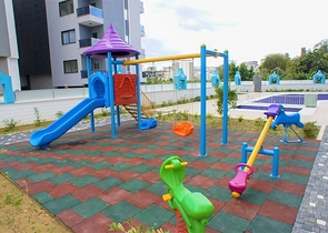 شقة غرفتين وصالة -مجمع حديث - في محمودلار/ الانيا 