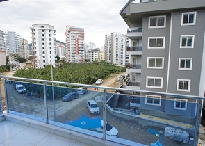 شقة غرفتين وصالة -مجمع حديث - في محمودلار/ الانيا 