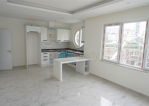 شقة غرفتين وصالة -مجمع حديث - في محمودلار/ الانيا 