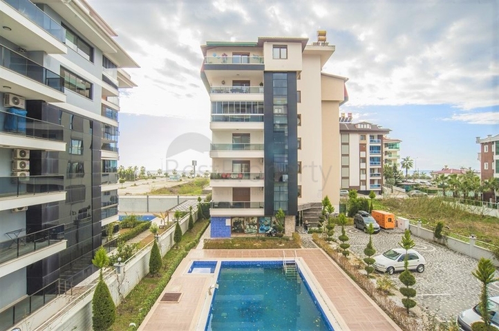 عقارات في كاستل - شقة غرفتين وصالة مفروشة ضمن مجمع - الانيا 