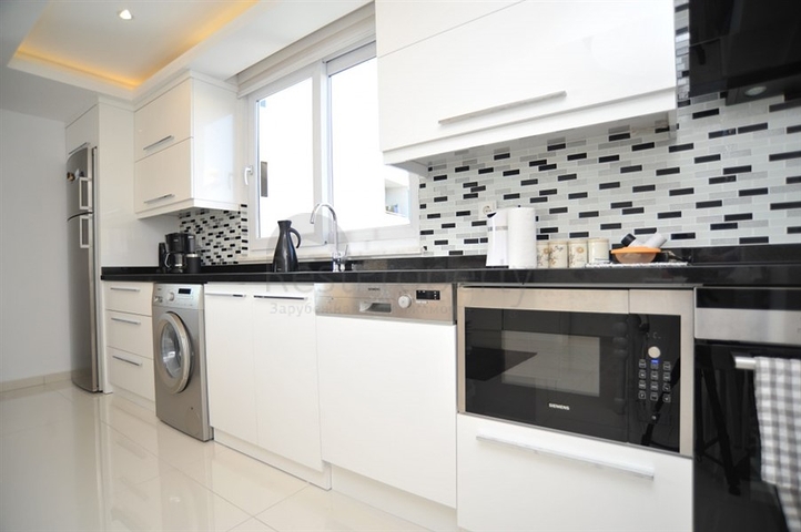 شقة غرفة وصالة مفروشة -قريبة من شاطئ كليوباترا / مركز الانيا 