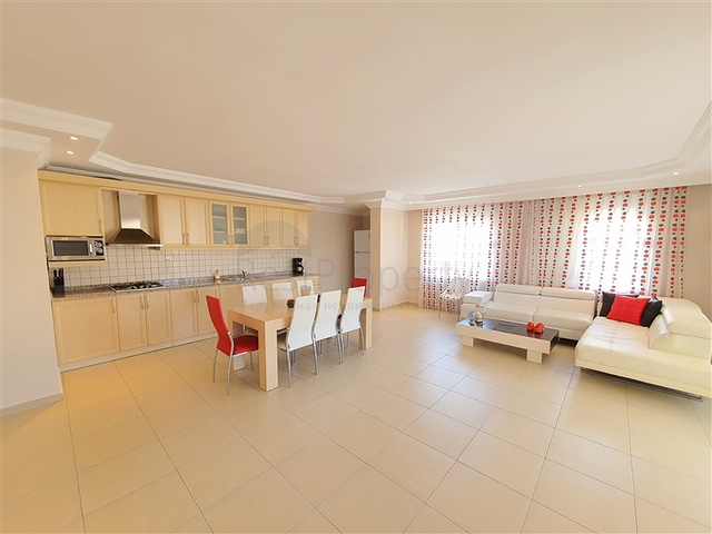 شقق للبيع في اوبا - دوبلكس 4 غرف وصالة مفروشة -قريبة من البحر - اوبا / الانيا 