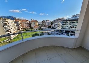 شقق للبيع في اوبا - دوبلكس 4 غرف وصالة مفروشة -قريبة من البحر - اوبا / الانيا 