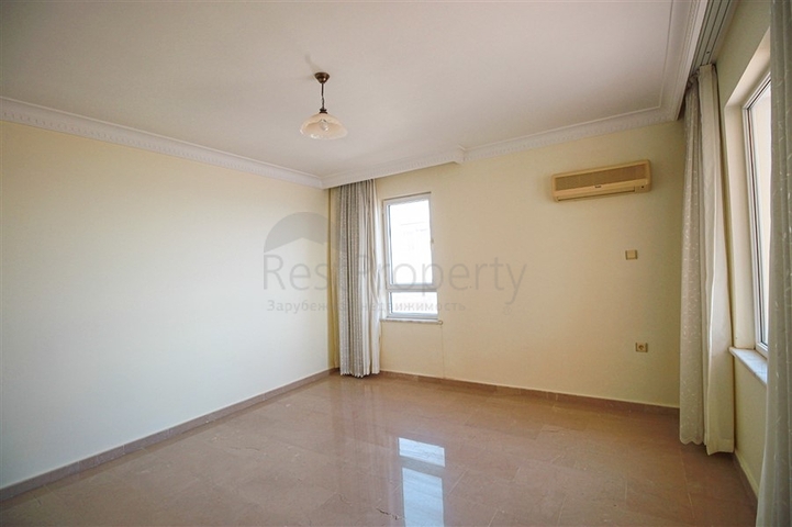 اطلالة بحر مباشرة -دوبلكس 3 غرف وصالة -في محمودلار / الانيا