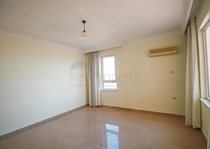 اطلالة بحر مباشرة -دوبلكس 3 غرف وصالة -في محمودلار / الانيا