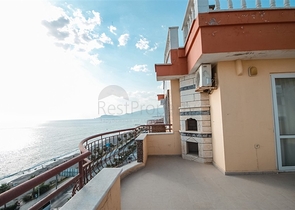 اطلالة بحر مباشرة -دوبلكس 3 غرف وصالة -في محمودلار / الانيا