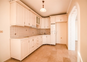 اطلالة بحر مباشرة -دوبلكس 3 غرف وصالة -في محمودلار / الانيا