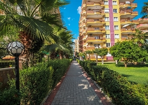 اطلالة بحر مباشرة -دوبلكس 3 غرف وصالة -في محمودلار / الانيا