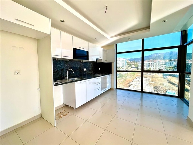 اطلالة بحر - شقة غرفة وصالة - ضمن مجمع فاخر -في كاستل / الانيا 