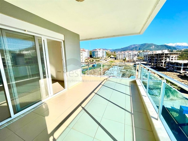 اطلالة بحر - شقة غرفة وصالة - ضمن مجمع فاخر -في كاستل / الانيا 